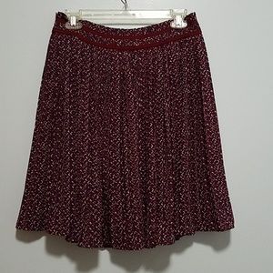 Banana Republic pleated skirt, size 2